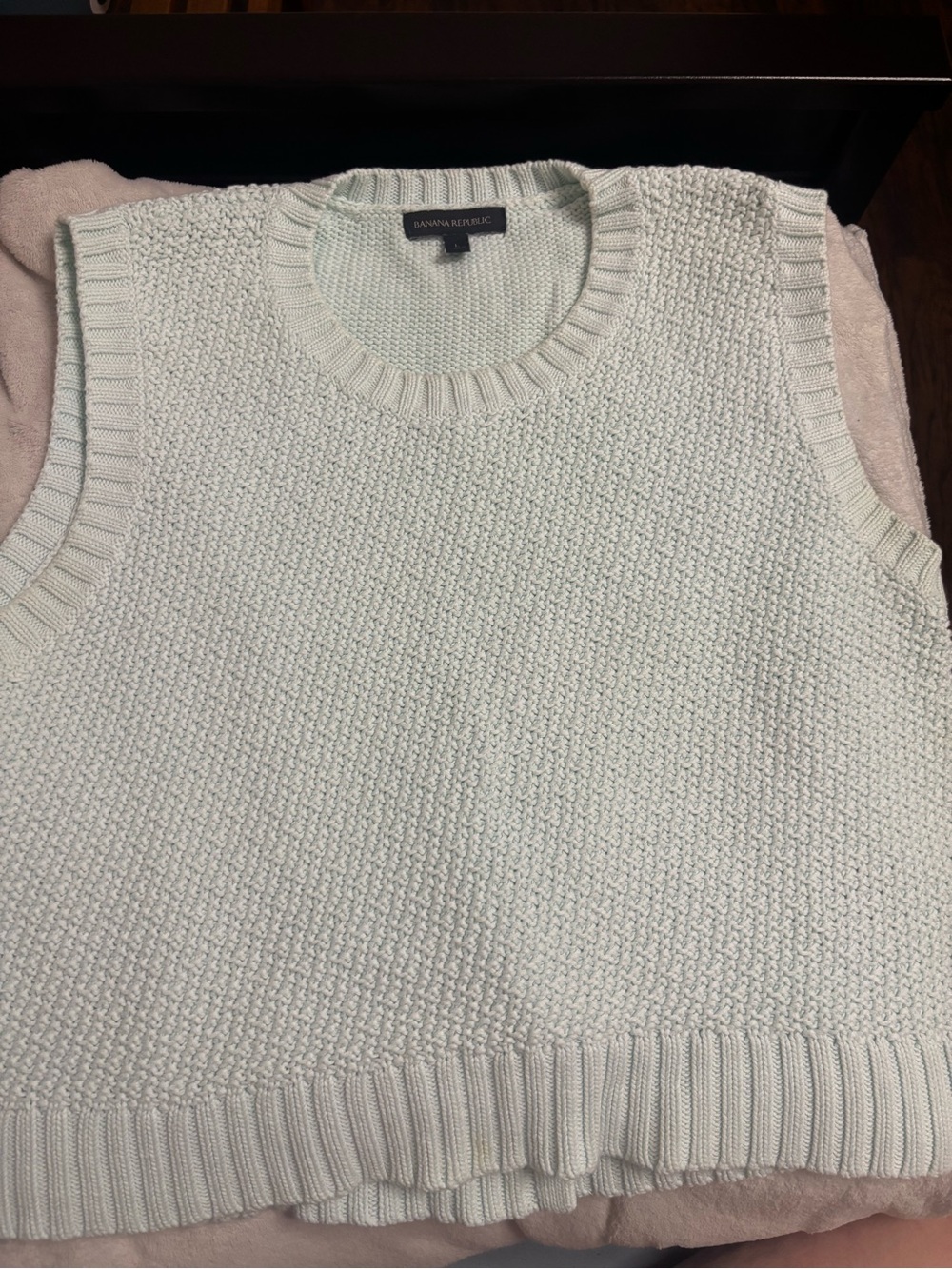 Banana Republic Mint Green Crewneck Knit Sweater Vest